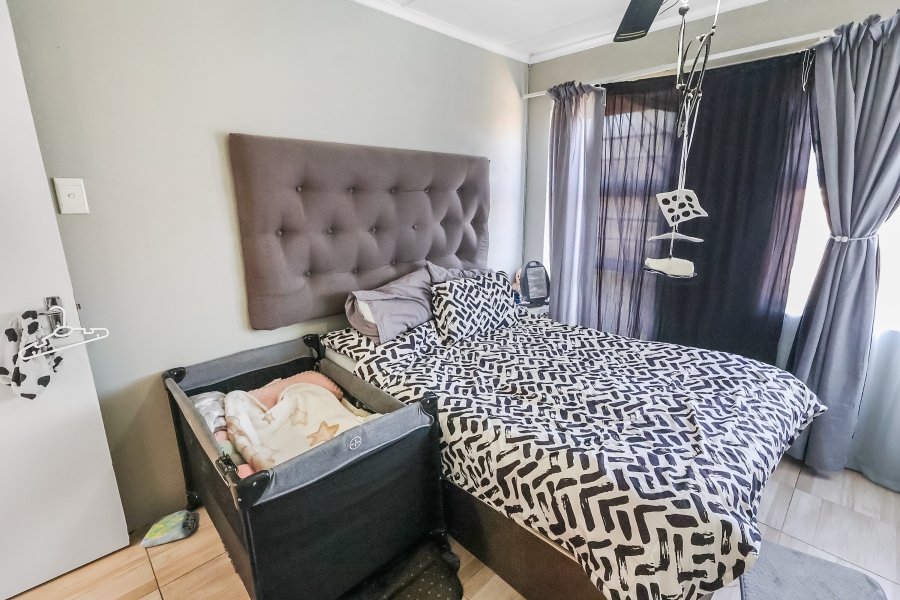 To Let 2 Bedroom Property for Rent in Sunnyridge Eastern Cape